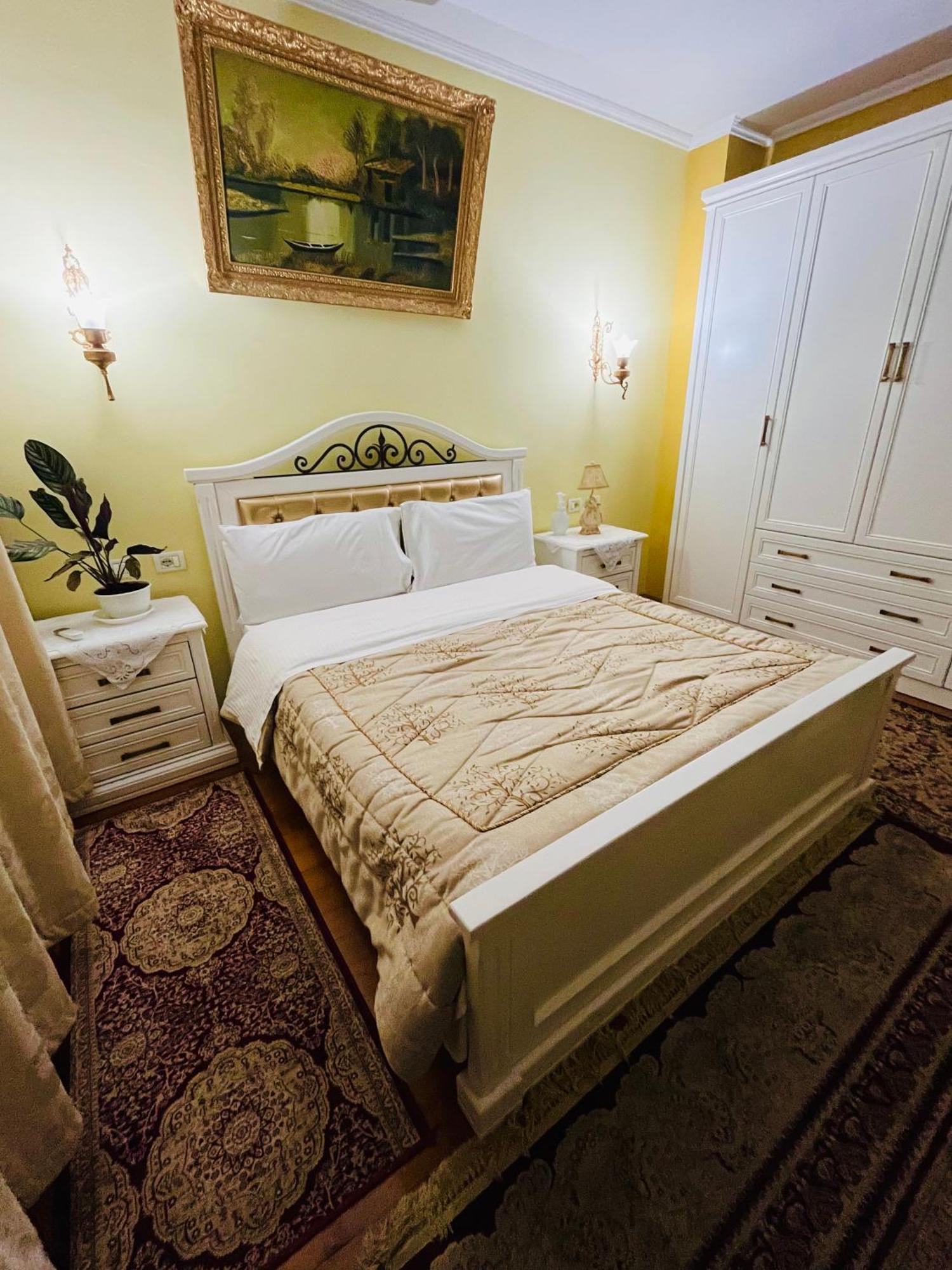 Villa Parku Rinia Korce Ngoại thất bức ảnh